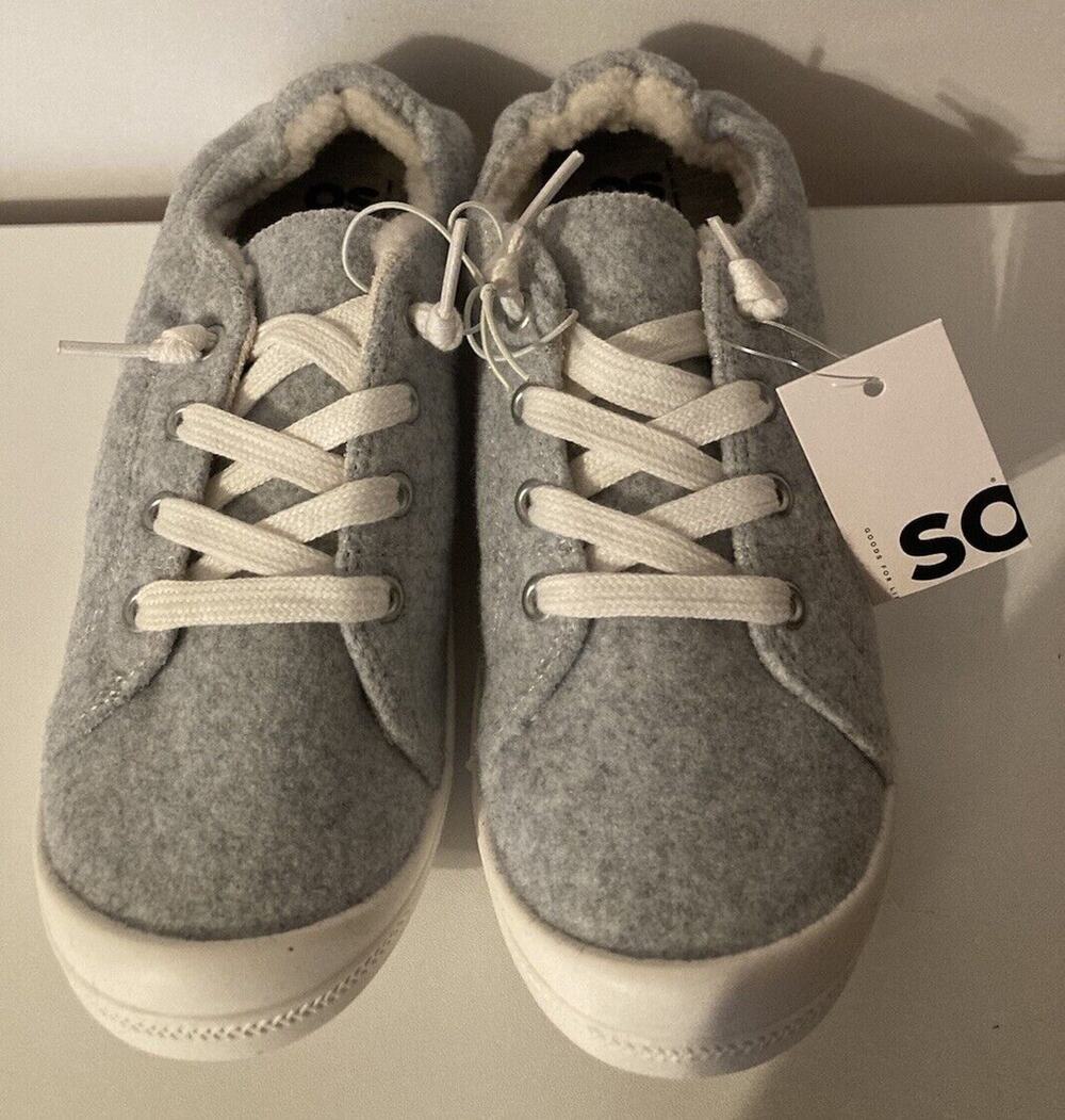 NWT Women's SO Redwood Grey Sneakers Size 7 Memory Foam Super Comfy
